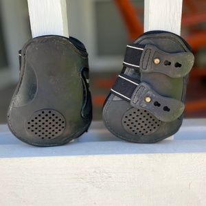 Back on Track Open Front Boots- Hind